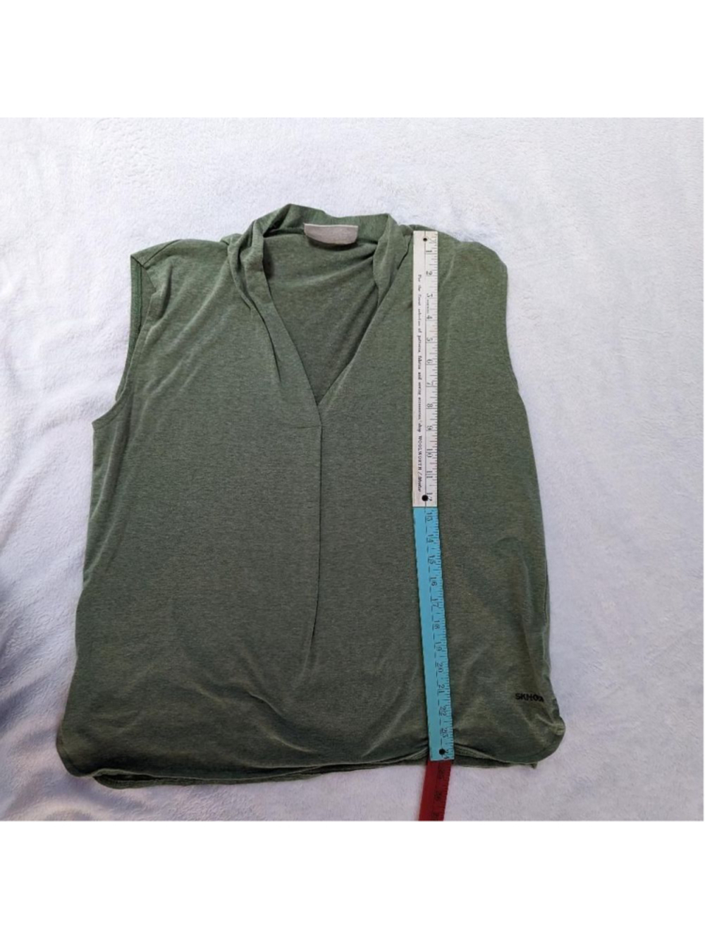 Skhoop Earth Green V-Neck Cap Sleeve Gorpcore Shirt - XL - Picture 6 of 9